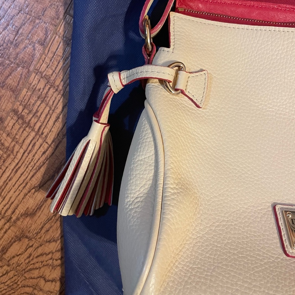 Dooney & Bourke Purse - Picture 9 of 11
